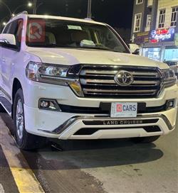 تويوتا لاندكروزر